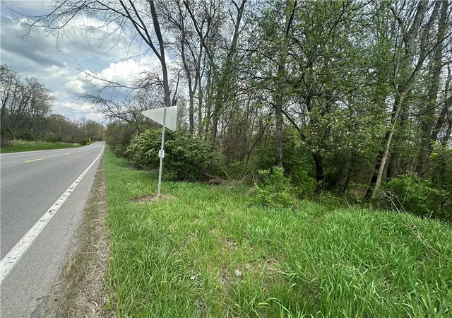 Photo 4 of Land for sale at 0 Mercer Ave, Hermitage, PA 16148 | MLS# 1742240 | Listing updated on 2026-06-19