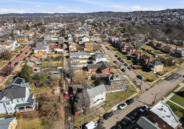 30th image of 1381 Pocono St, Pittsburgh, PA 15218 | MLS# 1742213