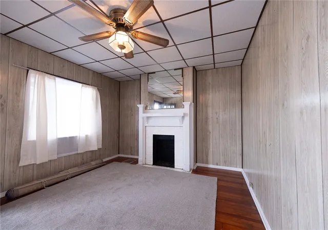 Photo 4 of Single family home for sale at 305-307-309 Natchez St, Mt Washington, PA 15211 | MLS# 1742255 | Listing updated on 2026-05-30