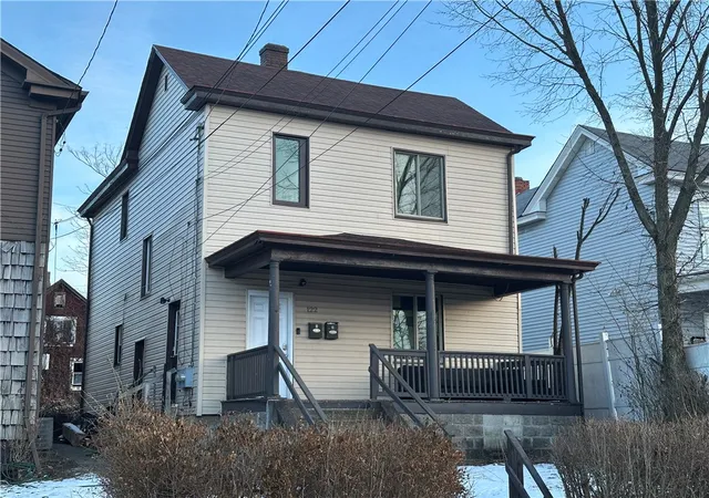 Homes for sale in Homestead, PA | 122 E 16th Ave, Homestead, PA 15120 | MLS# 1742285