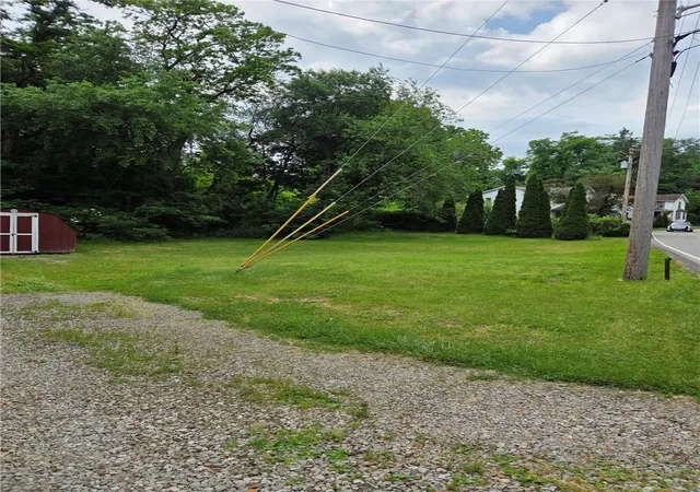 Homes for sale in Elizabeth Twp/boro, PA | 324 Center Ave, Elizabeth Twp/boro, PA 15037 | MLS# 1742272
