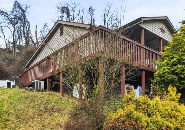 Photo 1 of Single family home for sale at 4 Grant St, Carroll Twp, PA 15063 | MLS# 1742212 | Listing updated on 2026-07-28