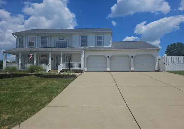 2nd image of 401 Lexington Dr, Southwest Greensburg Boro, PA 15601 | MLS# 1741753