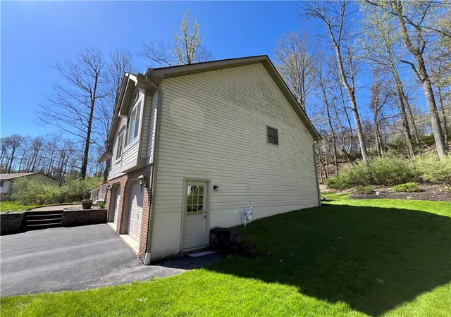 4th image of 15916 Treasure Lake Road, Dubois Area School District, PA 15801 | MLS# 1742481