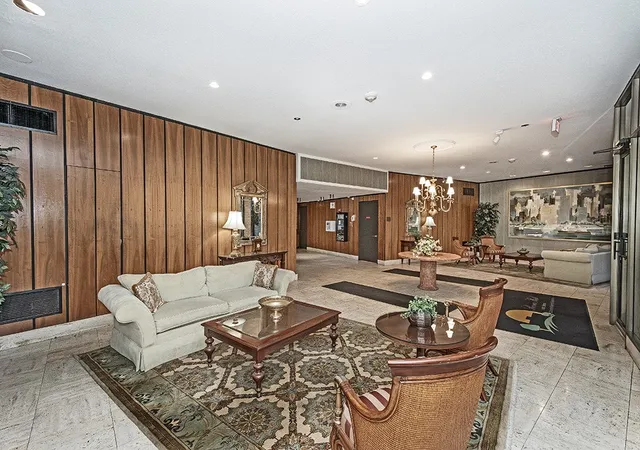 Photo 3 of Condo for sale at 1160 Bower Hl Rd #506A, Pittsburgh, PA 15243 | MLS# 1741935 | Listing updated on 2026-07-17