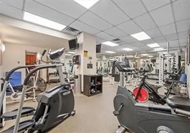 Homes for sale in Downtown Pgh, PA | 320 Fort Duquesne Blvd #8M, Downtown Pgh, PA 15222 | MLS# 1742468