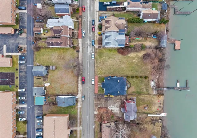 Homes for sale in Verona, PA | 532,534,536 Penn St, Verona, PA 15147 | MLS# 1742631