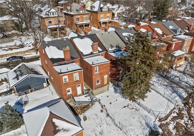 25th image of 115 Hawkins Ave, Perry Hilltop, PA 15214 | MLS# 1742560