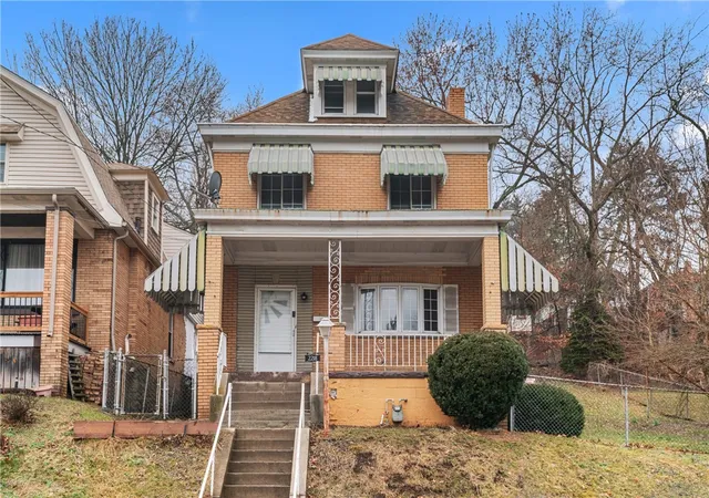 1st image of 2218 Starkamp St, Brookline, PA 15226 | MLS# 1742339