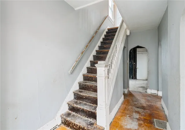 3rd image of 1600 Alverado Ave, Pittsburgh, PA 15216 | MLS# 1742340