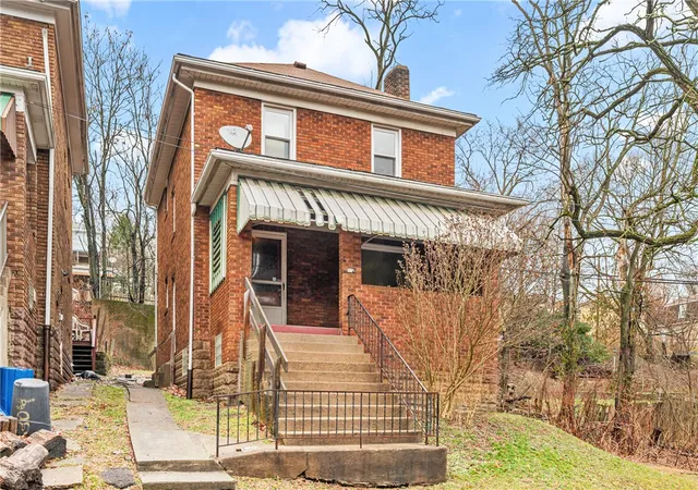 Photo 2 of Single family home for sale at 302 Platt Ave, Pittsburgh, PA 15216 | MLS# 1742341 | Listing updated on 2026-07-08