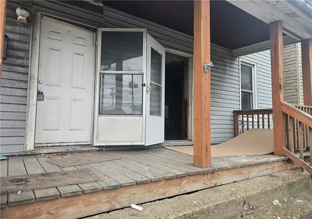 Photo 5 of House for sale at 1213-1215 Washington Ave, Carnegie, PA 15106 | MLS# 1742764 | Listing updated on 2026-06-14