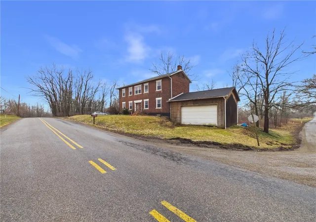 4th image of 3698 Frew Mill Rd, Slippery Rock Twp, PA 16101 | MLS# 1742754