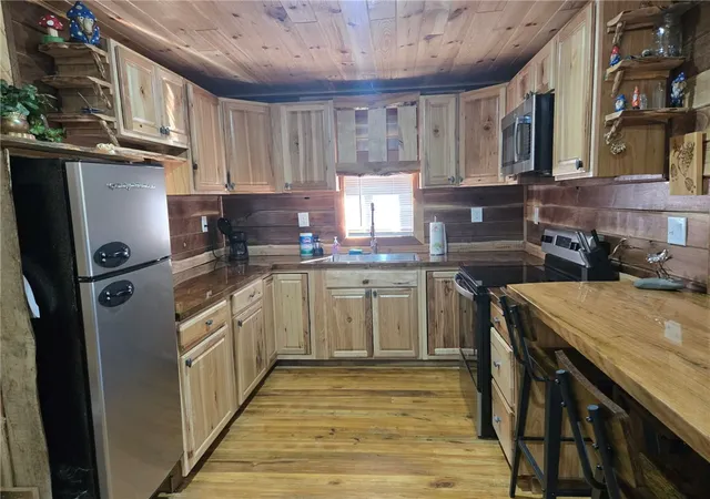 4th image of 389 Winslow Hill Rd, Benezette, PA 15821 | MLS# 1742825