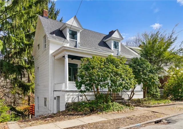 Homes for sale in Forest Hills Boro, PA | 26 Bryn Mawr Rd, Forest Hills Boro, PA 15221 | MLS# 1742836