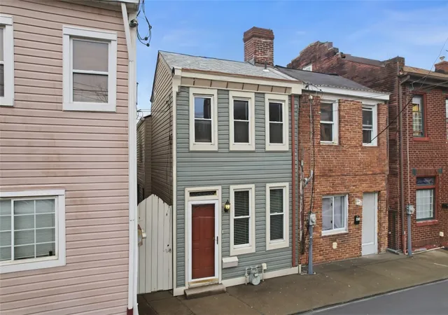 2nd image of 59 S 14th St, South Side, PA 15203 | MLS# 1742745
