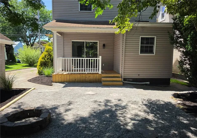 3rd image of 1112 Montana Ave, Harrison Twp, PA 15065 | MLS# 1742751