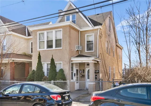 Photo 3 of Multi family home for sale at 125 Margaret St, Mt Oliver, PA 15210 | MLS# 1743020 | Listing updated on 2026-07-29