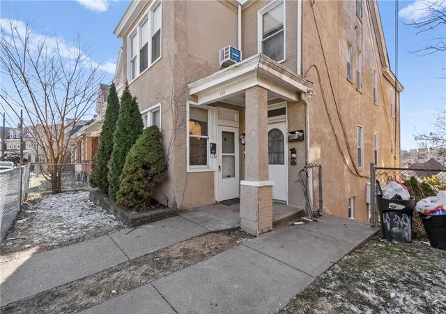Homes for sale in Mt Oliver, PA | 125 Margaret St, Mt Oliver, PA 15210 | MLS# 1743020