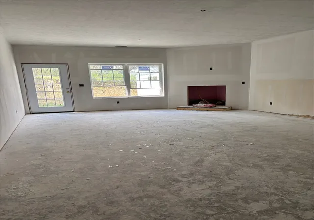 2nd image of 203 Willow Lane, Beaver Falls, PA 15010 | MLS# 1743173