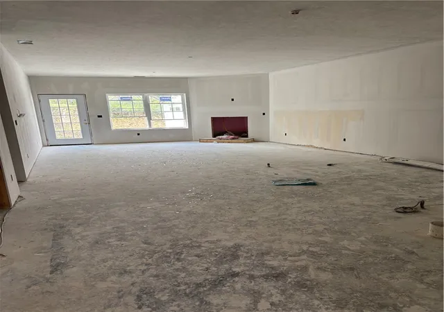 4th image of 203 Willow Lane, Beaver Falls, PA 15010 | MLS# 1743173