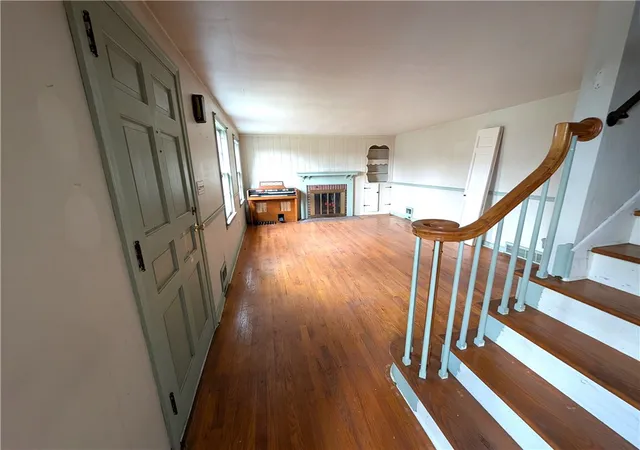 5th image of 2139 Northwest Dr, North Huntingdon, PA 15642 | MLS# 1743405