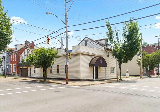 Photo 2 of Multi family home for sale at 133 S 18th Street, Pittsburgh, PA 15203 | MLS# 1743447 | Listing updated on 2026-03-13