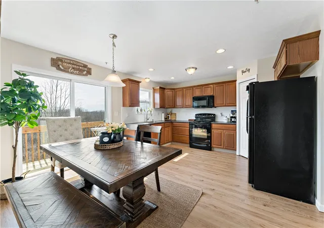Homes for sale in Robinson Twp, PA | 259 Grace Manor Dr, Robinson Twp, PA 15108 | MLS# 1743259