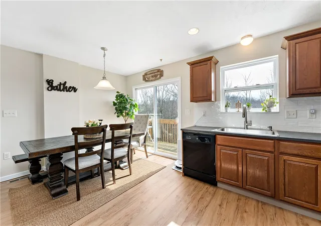 Photo 4 of Townhouse for sale at 259 Grace Manor Dr, Coraopolis, PA 15108 | MLS# 1743259 | Listing updated on 2026-06-14