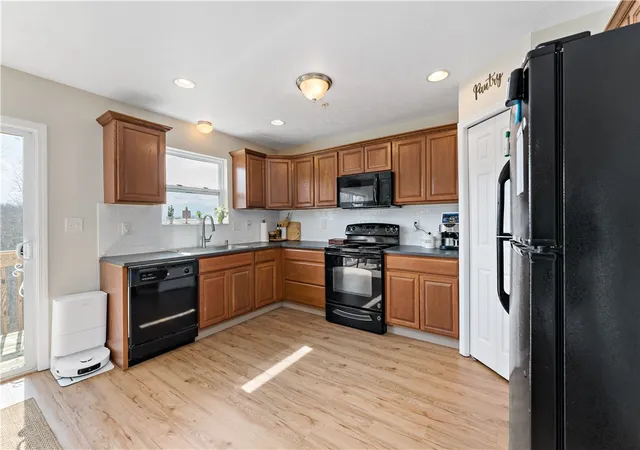 Photo 5 of Townhouse for sale at 259 Grace Manor Dr, Coraopolis, PA 15108 | MLS# 1743259 | Listing updated on 2026-06-14
