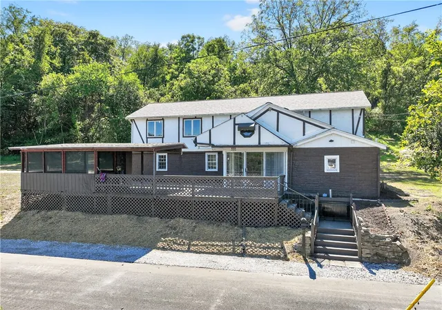 Photo 1 of Single family home for sale at 221 Matteo St, Brownsville, PA 15417 | MLS# 1743533 | Listing updated on 2026-06-19