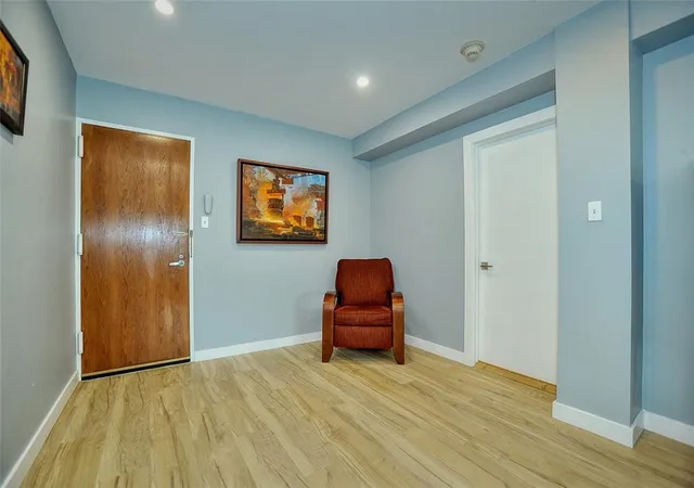 Homes for sale in Downtown Pgh, PA | 320 Fort Duquesne Blvd #12M, Downtown Pgh, PA 15222 | MLS# 1743572