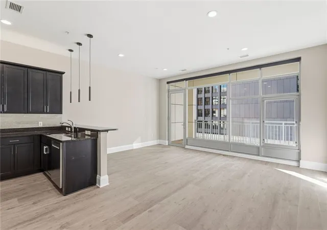 Homes for sale in Downtown Pgh, PA | 301 5th Ave #506, Downtown Pgh, PA 15222 | MLS# 1743602