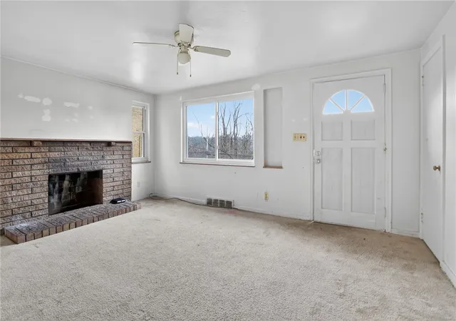 3rd image of 425 Idlewood Rd, Penn Hills, PA 15235 | MLS# 1743079