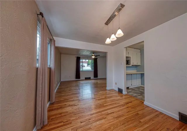 5th image of 4798 Oakridge Dr, Whitehall, PA 15227 | MLS# 1743667