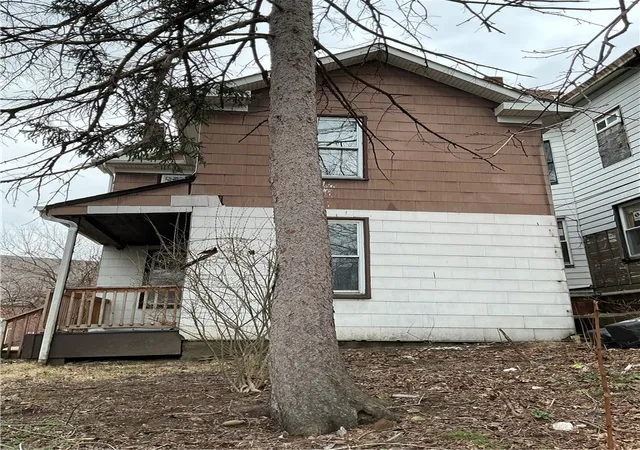 3rd image of 216 Ridge Avenue, New Kensington, PA 15068 | MLS# 1743734