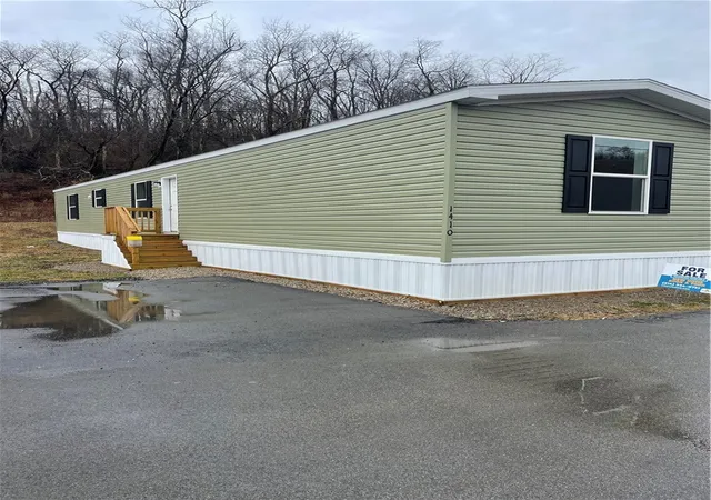 1st image of 1410 A Hidden Valley Dr, Robinson Twp, PA 15019 | MLS# 1743840