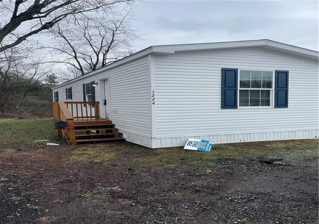 1st image of 1224 Sunset Dr, Robinson Twp, PA 15019 | MLS# 1743848