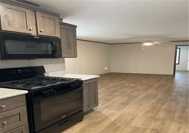 Photo 4 of Manufactured home for sale at 1224 Sunset Dr, Robinson Twp, PA 15019 | MLS# 1743848 | Listing updated on 2026-07-18