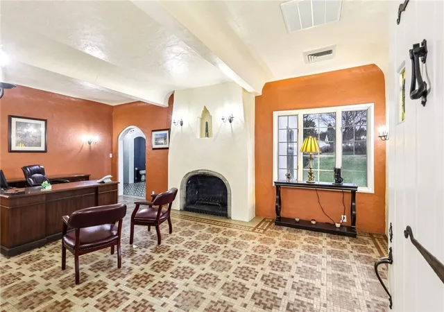 Photo 2 of Single family home for sale at 2625 Wilmington Rd, Neshannock Twp, PA 16105 | MLS# 1743742 | Listing updated on 2026-03-16