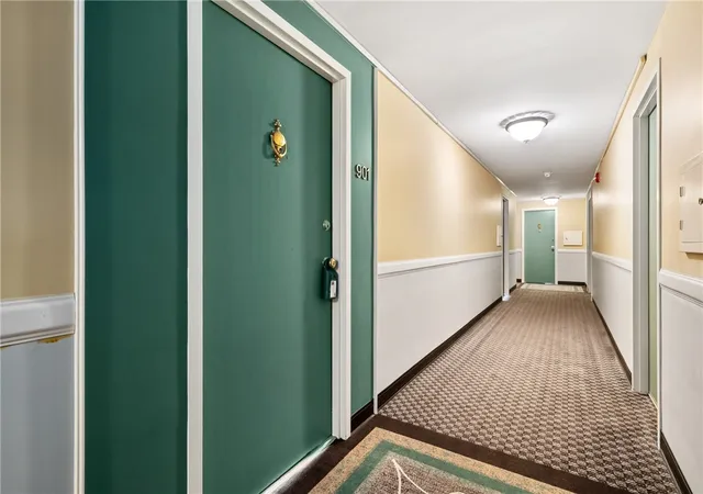 Homes for sale in Oakland, PA | 128 N Craig St #901, Oakland, PA 15213 | MLS# 1743861