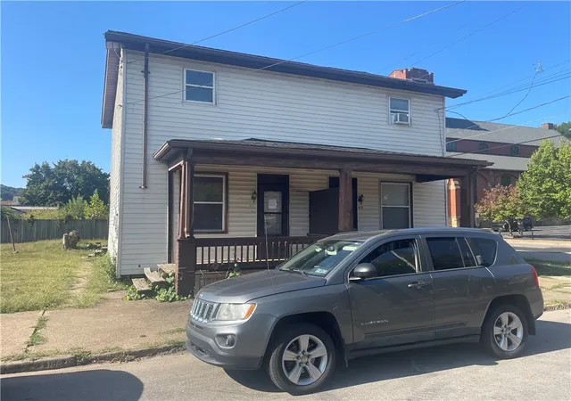 1st image of 611 6th St, New Brighton, PA 15066 | MLS# 1744085
