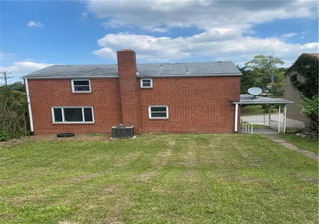 2nd image of 1002 Hartman St, Mc Keesport, PA 15132 | MLS# 1744139