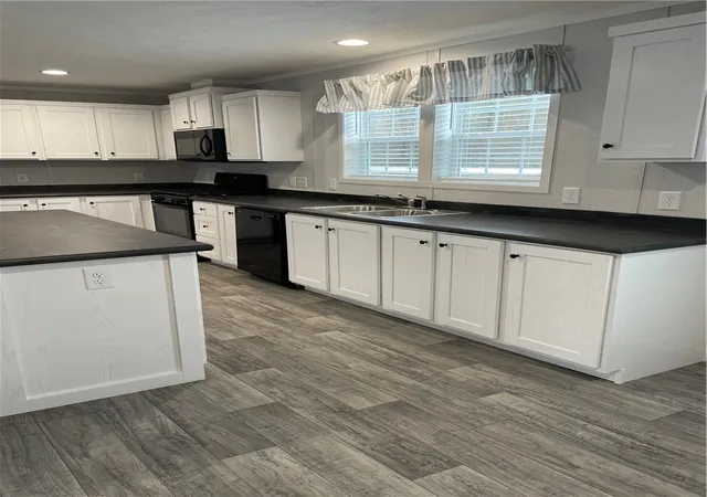 3rd image of 1322 Hidden Valley Dr, Bulger, PA 15019 | MLS# 1743908