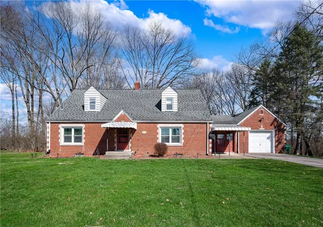 1st image of 125 Merritt Dr, Twp Of But Nw, PA 16001 | MLS# 1743941