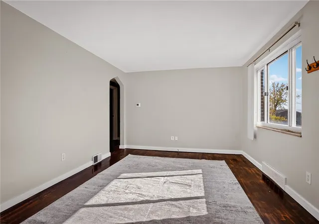 4th image of 813 Alberta Dr, West Mifflin, PA 15122 | MLS# 1743980