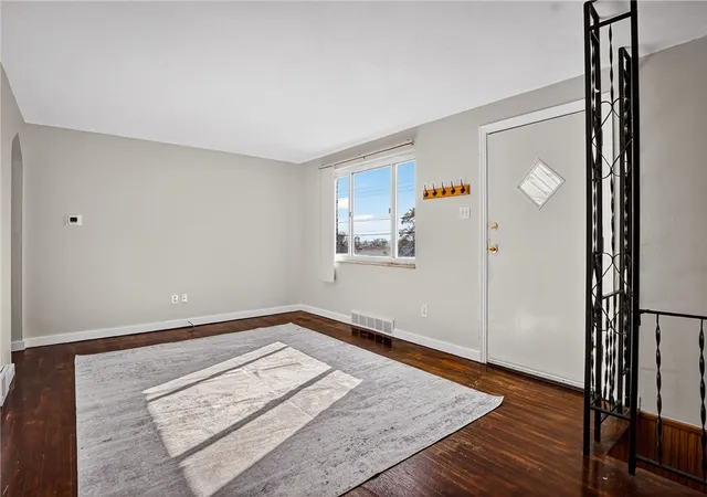 5th image of 813 Alberta Dr, West Mifflin, PA 15122 | MLS# 1743980