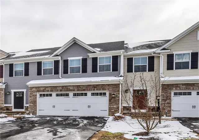 3rd image of 133 Melinda Ct, Ohio Twp, PA 15143 | MLS# 1744143