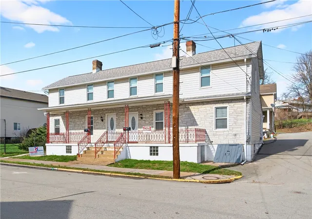 2nd image of 427 Market St, Belle Vernon, PA 15012 | MLS# 1744270