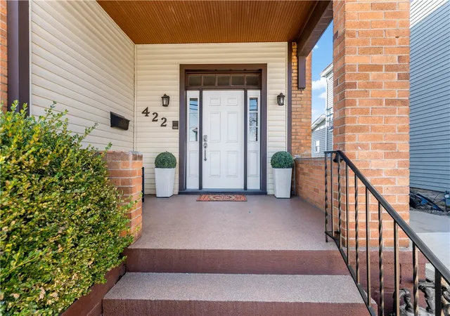 3rd image of 422 Bailey Ave, Pittsburgh, PA 15211 | MLS# 1743967